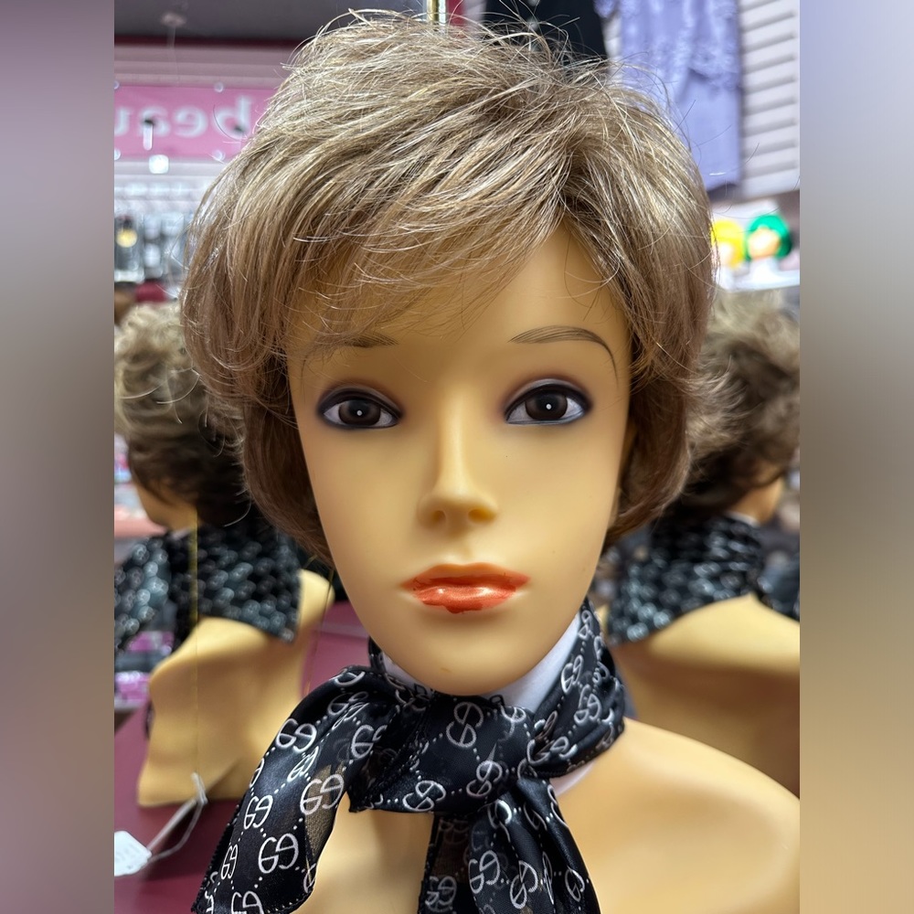 Tony of Beverly Kenzie Wig
